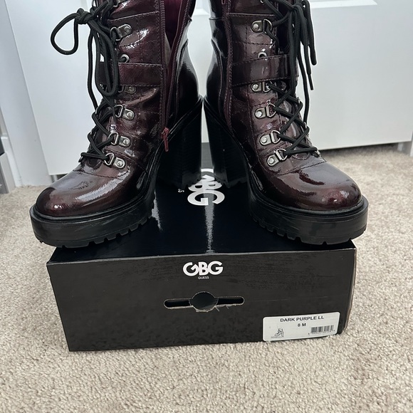 GBG Guess Dark Purple Booties - Sz 8 - Picture 3 of 7